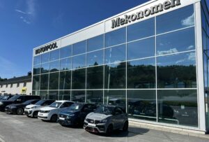 Fasade front Motorpool